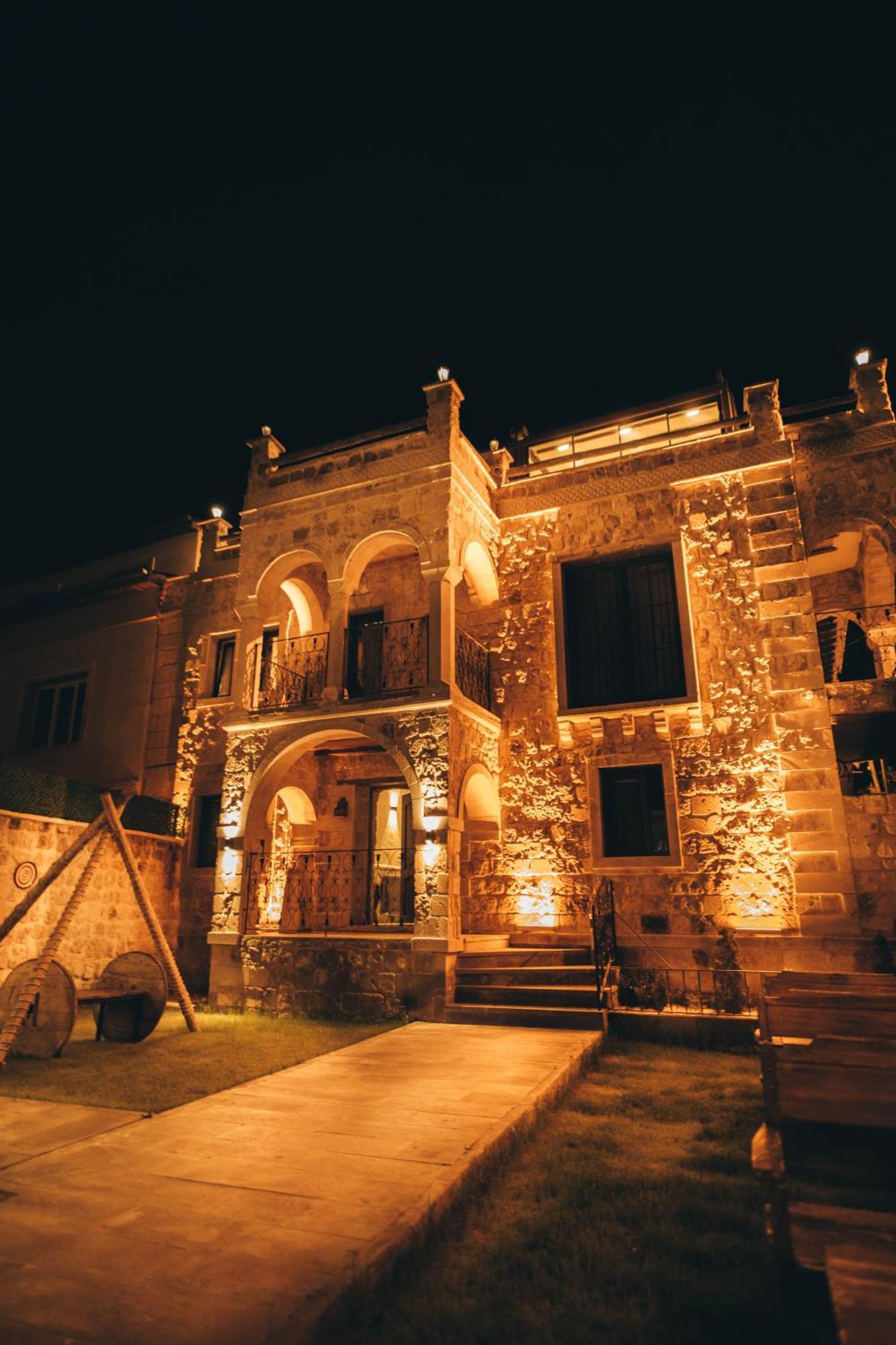 Akritis Cappadocia House Hotel Üchisar Bagian luar foto